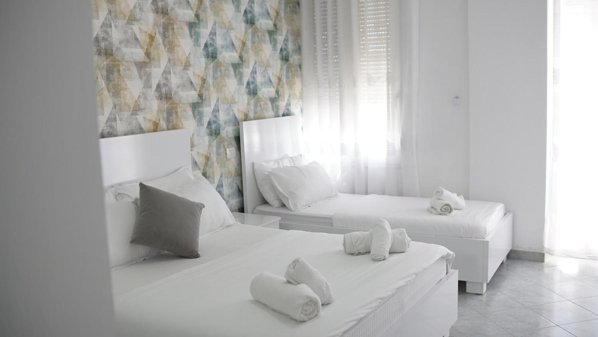 Marina Rooms Durres Exterior photo